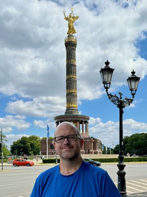 Photo of me in front of the Victory Column