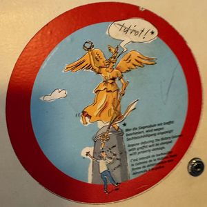 A warning inside the Victory Column to not deface the monument