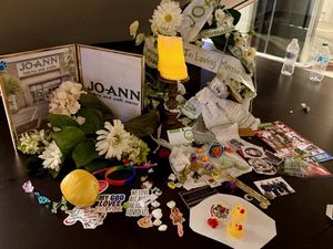 Memorial to Jo-Ann fabric and craft stores